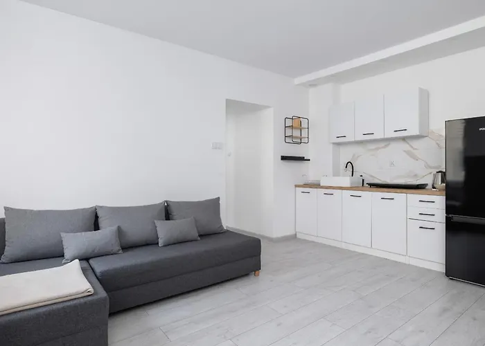 Apartmán Bright For 4 Guests 1,6 Km To Silesian Stadium By Renters *