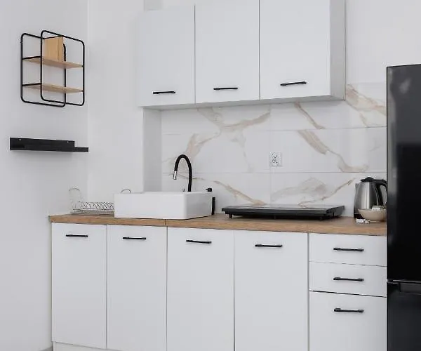 Apartmán Bright For 4 Guests 1,6 Km To Silesian Stadium By Renters