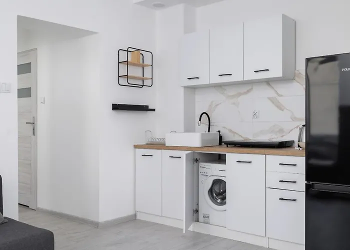 Bright For 4 Guests 1,6 Km To Silesian Stadium By Renters